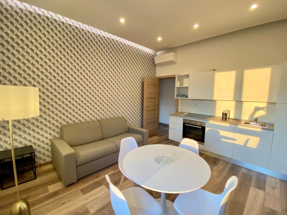 Suite Boutique Moscova Milan Luaran gambar