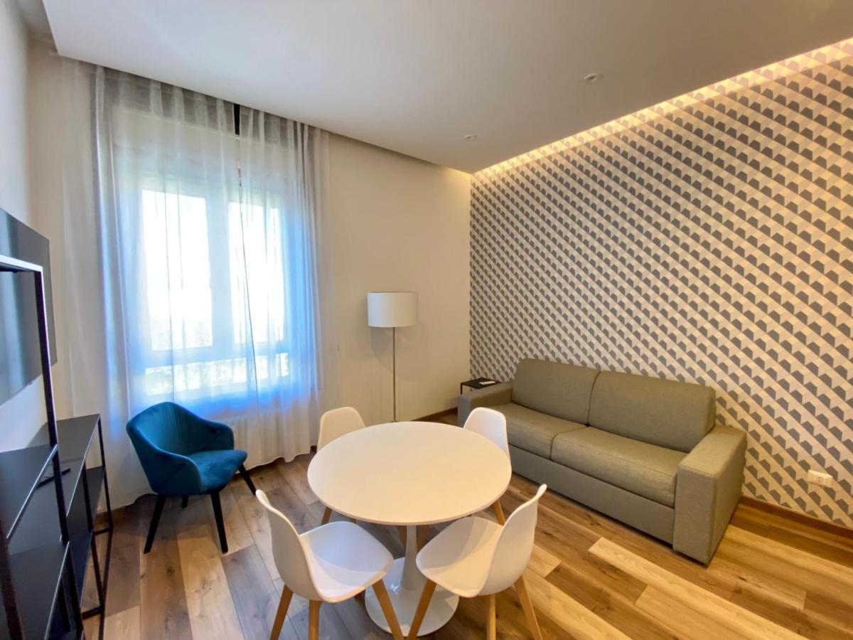 Suite Boutique Moscova Milan Luaran gambar